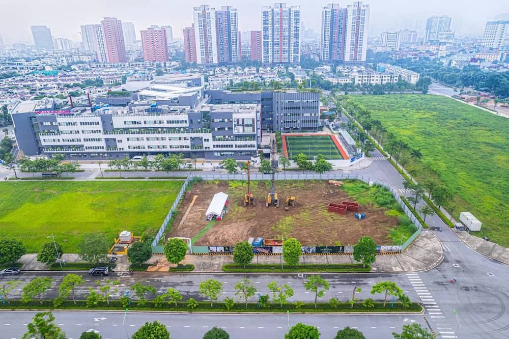 Tòa nhà Oriental Square - Thực tế