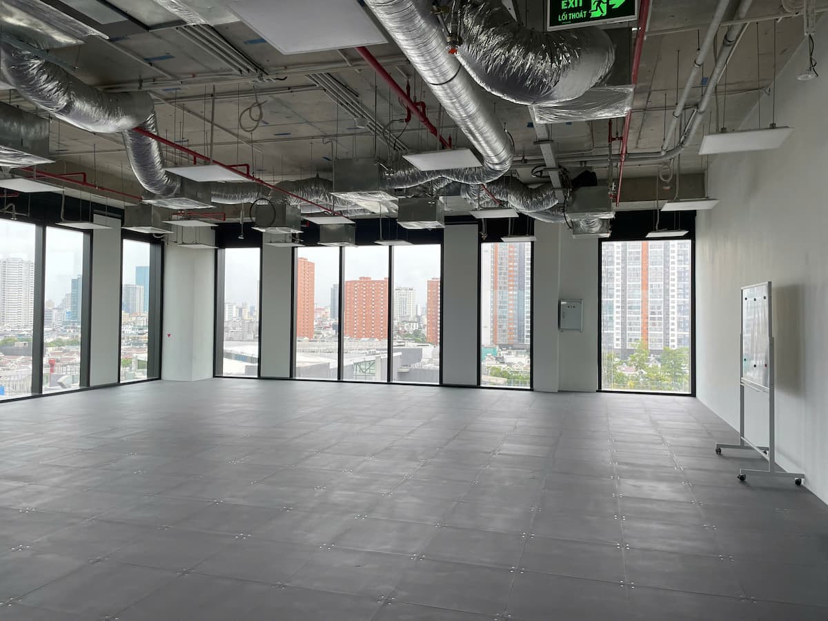 Mặt sàn tòa nhà Oriental Square thiết kế hiện đại, linh hoạt